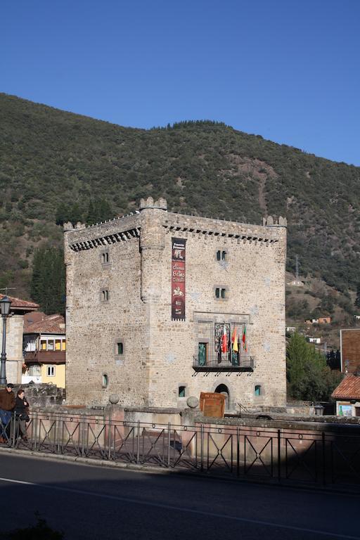 Hosteria La Antigua Potes Exteriér fotografie